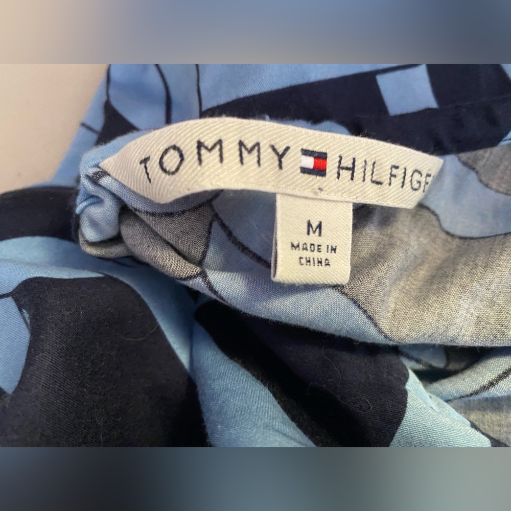 Festival Tommy Hilfiger Asymmetrical halter top in Dark and Light Blue with tie - Picture 4 of 4